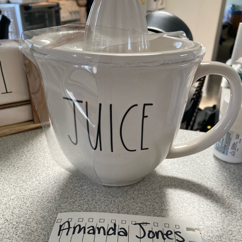 Rae Dunn Juicer